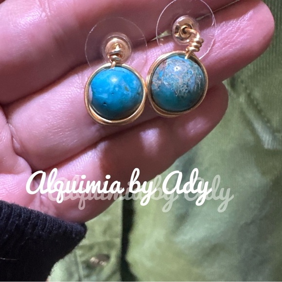 Turquoise and gold minimalist/dainty gold stud earrings - Picture 2 of 11